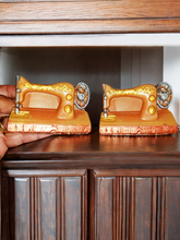 Load image into Gallery viewer, Pick Your Scent - Vintage Sewing Machine