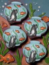 Load image into Gallery viewer, Fishbowl Fantasy
